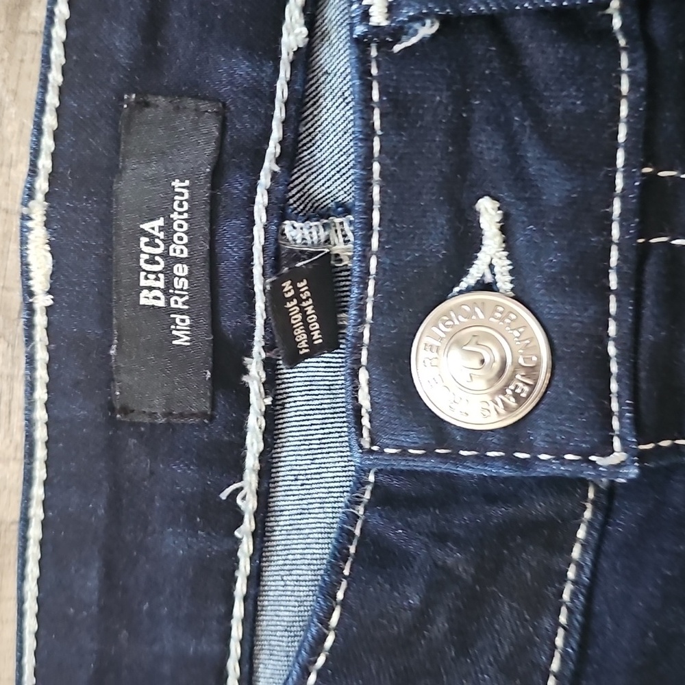 True Religion Mid Rise Bootcut Jeans - Picture 4 of 11